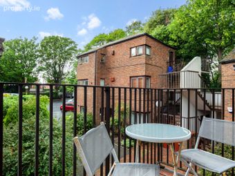 7 Morehampton Mews, Morehampton Road, Donnybrook, Dublin 4 - Image 2