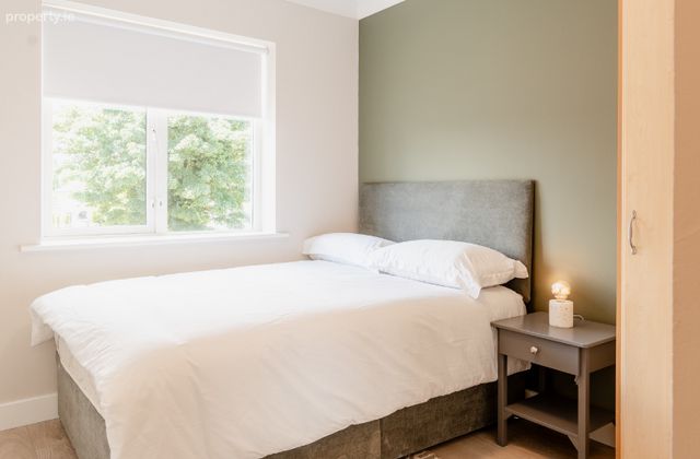 Koula Rooms - Summer Accommodation, Kill O' The Grange, Co. Dublin - Click to view photos