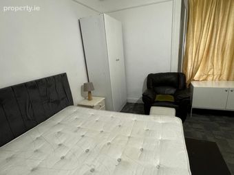 Shankill,dublin 18, Loughlinstown, Co. Dublin - Image 4