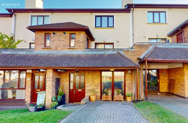 5 Gleann Na R&iacute;, Valley Avenue, Cherrywood, Co. Dublin - Click to view photos