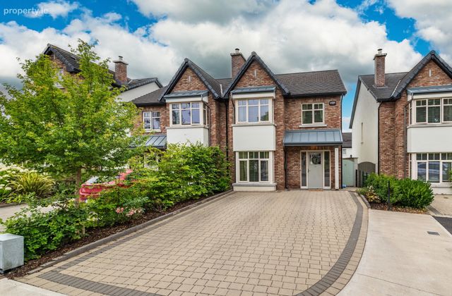 32 Furness Wood, Johnstown, Co. Kildare, Johnstown, Co. Kildare - Click to view photos