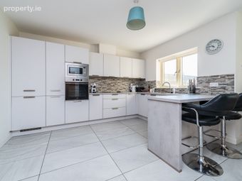 5 Whitethorn Park, Allenwood, Co Kildare, Allenwood, Co. Kildare - Image 4