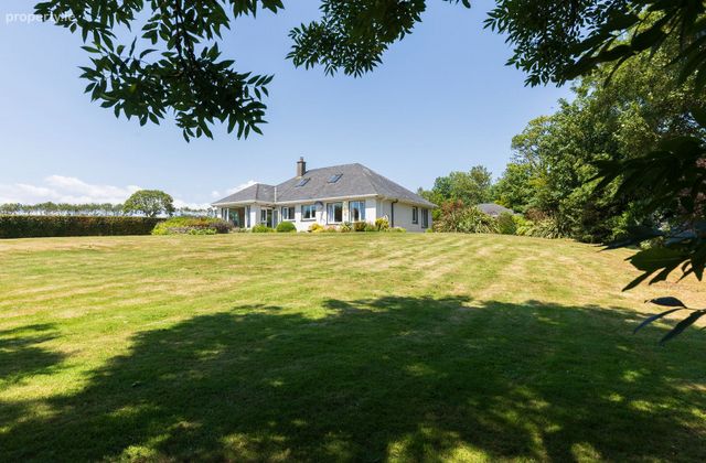 Redington Lodge, Ballybrassil, Ballymore, Cobh, Co. Cork - Click to view photos