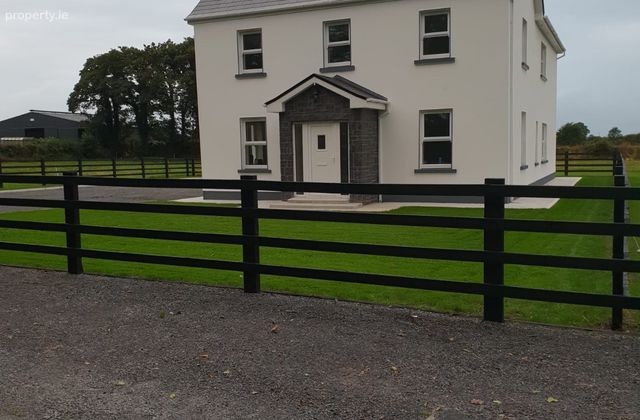 Kilfelligy, Mountbellew, Co. Galway - Click to view photos