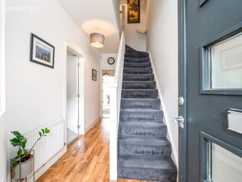 25 Belarmine Place, Dublin 18, Stepaside, Dublin 18 - Image 3