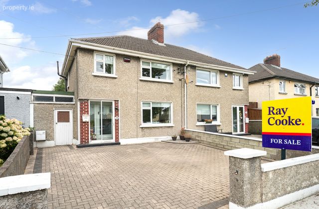 29 Beneavin Park, Glasnevin, Dublin 11, Glasnevin, Dublin 11 - Click to view photos