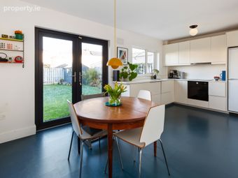 28 Riverwood Crescent, Castleknock, Dublin 15, Castleknock, Dublin 15 - Image 4