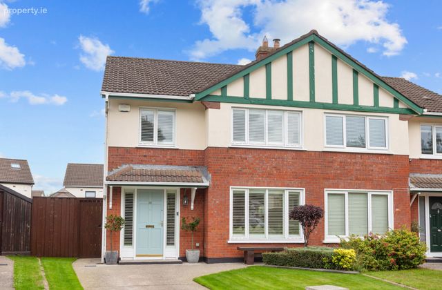 22 Glencairn Crescent, The Gallops, Leopardstown, Dublin 18, Leopardstown, Dublin 18 - Click to view photos