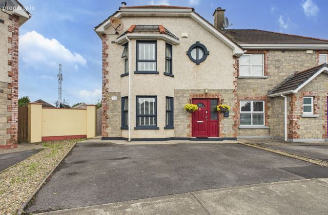 63 Rowan View, Sixmilebridge, Co.clare, Sixmilebridge, Co. Clare - Click to view photos