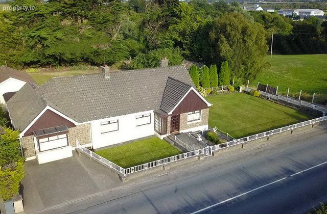 Coneyburrow, Dunleer, Dromin, Co. Louth - Click to view photos