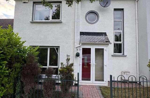 310 Castlecurragh Heath, Mulhuddart, Mulhuddart, Dublin 15 - Click to view photos