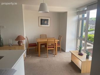 4 The Crescent, Farranlea Road, Cork, Victoria Cross, Co. Cork - Image 4