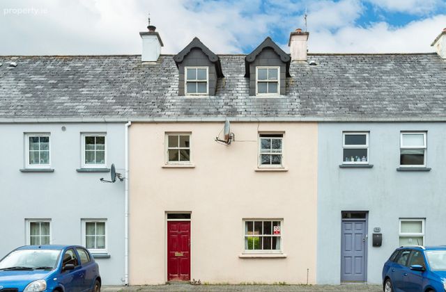 35 Bamba Street, Clonakilty, Co. Cork - Click to view photos