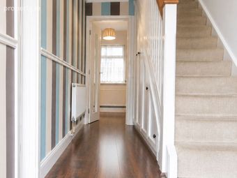 13 Knights Court, Old Youghal Road, Montenotte, Co. Cork - Image 2