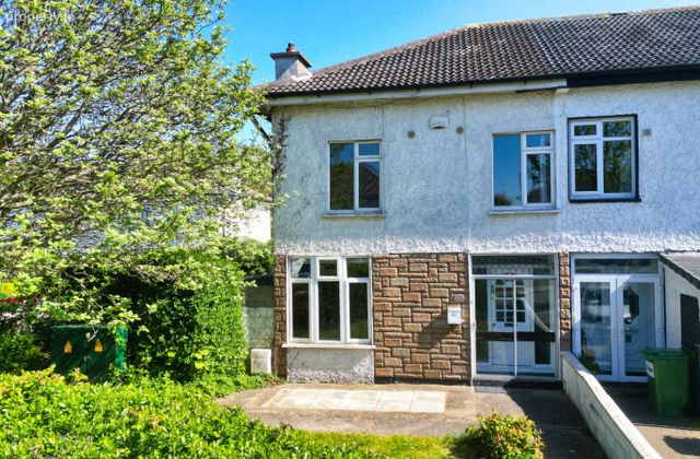 36 Seagrange Avenue, Baldoyle, Dublin 13 - Click to view photos