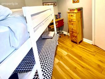 25 Saint Laurence Street, Drogheda, Co. Louth - Image 4