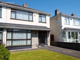 28 Carrigwood, Firhouse, Co. Dublin, Firhouse, Dublin 24 - Image 2
