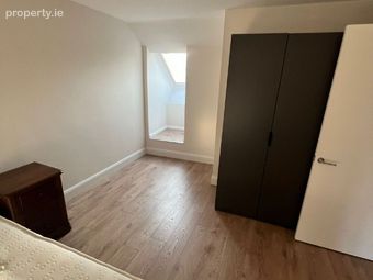 Apartment 2, 54 New Street, Carrick-on-suir, Co. T, Carrick-on-Suir, Co. Tipperary - Image 2