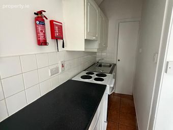 Flat 10, 85 North Circular Road, North Circular Road, Dublin 7 - Image 5