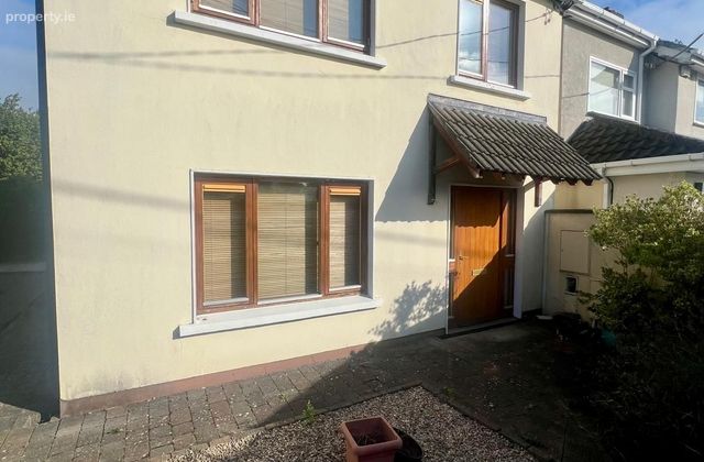 South Park, Dublin 18, Foxrock, Dublin 18 - Click to view photos