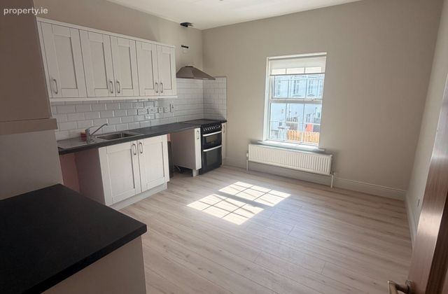 2 Oakview, Athy Road, Graiguecullen, Co. Carlow - Click to view photos