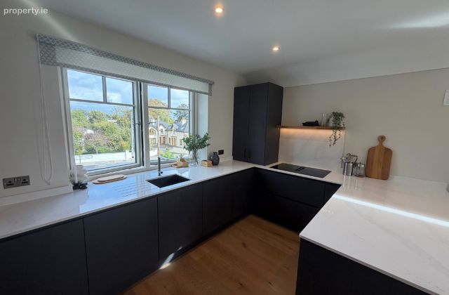 River Gardens, Greens Hill, Kilkenny, Co. Kilkenny - Click to view photos