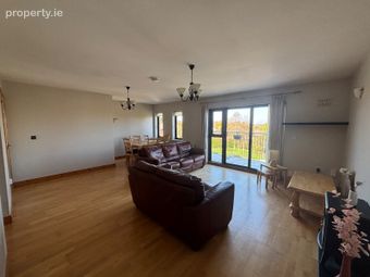 Apartment 14, The Gallops, Wexford Town, Co. Wexford