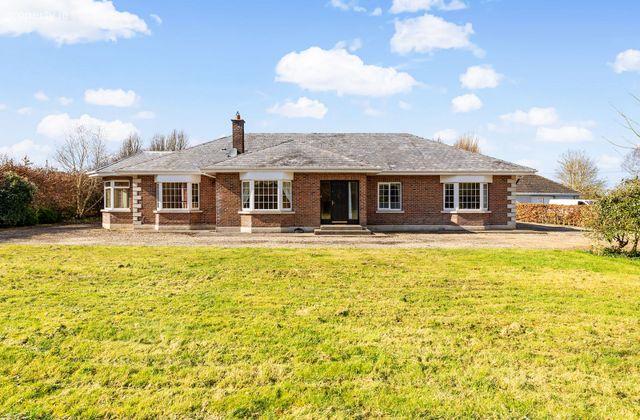 Clonbrin, Rathangan, Brackagh, Co. Offaly - Click to view photos