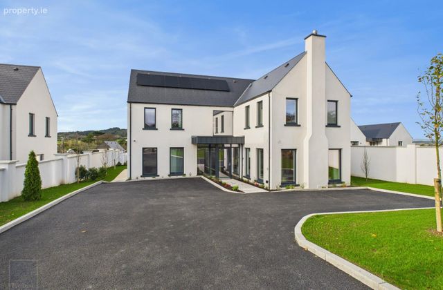 The Oak, Glenville Road, Wexford Town, Co. Wexford - Click to view photos