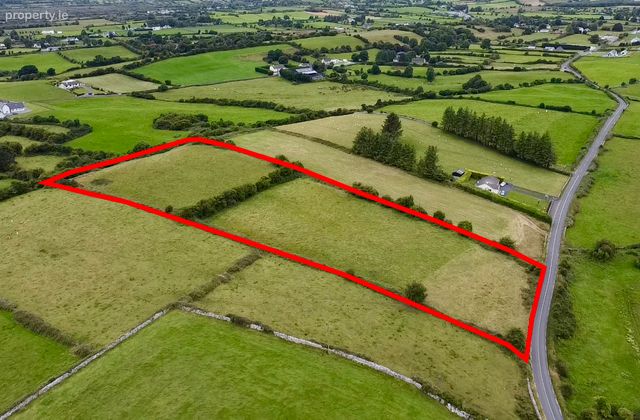 Drummeennavaddoge, Belcarra, Castlebar, Co. Mayo, Belcarra, Co. Mayo - Click to view photos