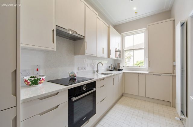 7 Raglan Hall, Clyde Road, Ballsbridge, Dublin 4, Ballsbridge, Dublin 4 - Click to view photos