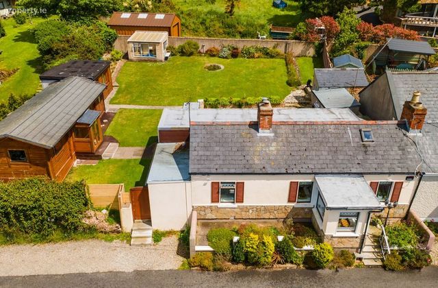 3 Old Cannon Rock Cottages, Howth, Howth, Dublin 13 - Click to view photos