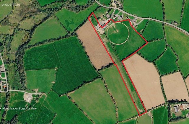 Lands Coolroe, Graiguenamanagh, Co. Kilkenny - Click to view photos