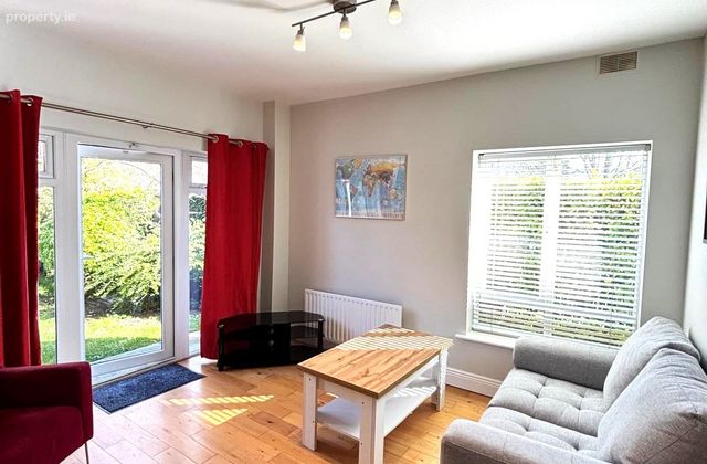 Stationcourt View, Coolmine, Dublin 15, Dublin 15 - Click to view photos