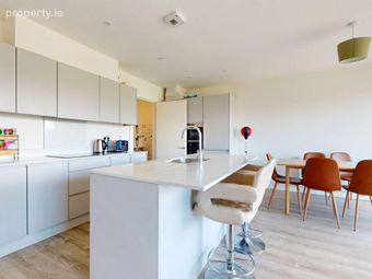 38 Stapolin Avenue, The Coast, Baldoyle, Dublin 13 - Image 4