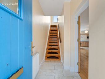 5 The Shambles, Allen Square, Bandon, Co. Cork - Image 5