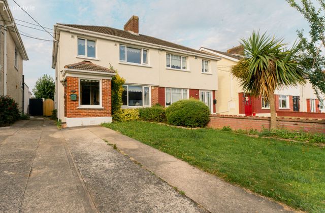 113 Elm Mount Avenue, Dublin 9, Beaumont, Dublin 9 - Click to view photos