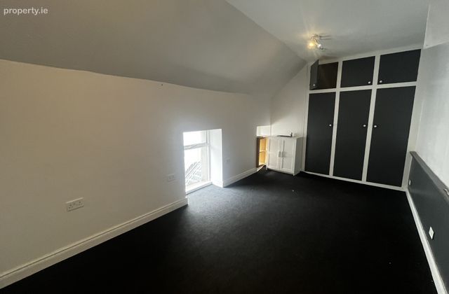 1 &amp; 2 Upper Town Centre Mall, Maynooth, Co. Kildare - Click to view photos