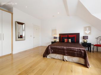 51b Ballintyre Grove, Dublin 16, Ballinteer, Dublin 16 - Image 5