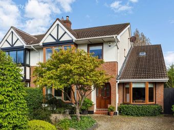 11 Glencairn Glade, The Gallops, Leopardstown, Dublin 18