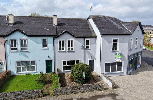 3 Orchard Court, Leitrim Village, Co. Leitrim, Leitrim, Co. Leitrim - Click to view photos