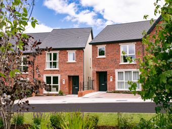 3 Bed Terraced House, Douglas, Co. Cork - Image 2