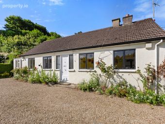 37 Bray Road, Loughlinstown, Co Dublin, Loughlinstown, Co. Dublin - Image 2