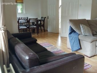 Hampton Park St Helens Wood , Bootestown, Stillorgan, Co. Dublin
