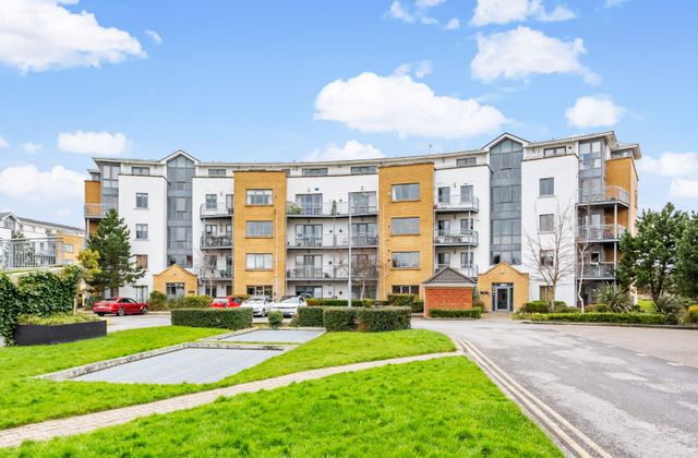 45 Swift Hall, Collegewood, Castleknock, Dublin 15 - Click to view photos