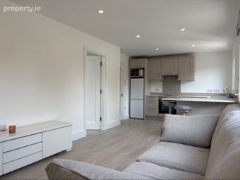 86 Palmerstown Avenue, Dublin 20, Palmerstown, Dublin 20 - Image 2