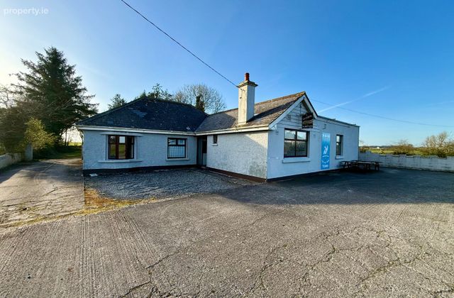 The Blue Ku-ku, Kiltivna, Dunmore, Curragh West, Co. Galway - Click to view photos