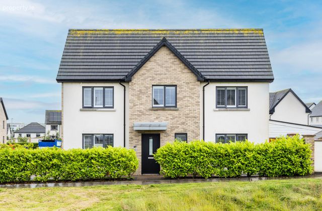 43 Taylor Hill Grange, Balbriggan, Balbriggan, Co. Dublin - Click to view photos