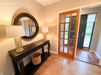 4 Limetree Grove, Cashel, Co. Tipperary - Image 3