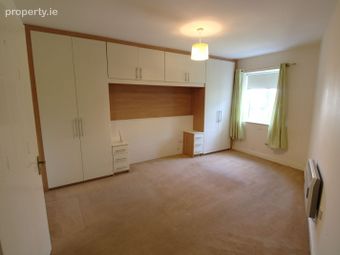 20 Annaly Close, Block 7b, Ongar, Dublin 15 - Image 5